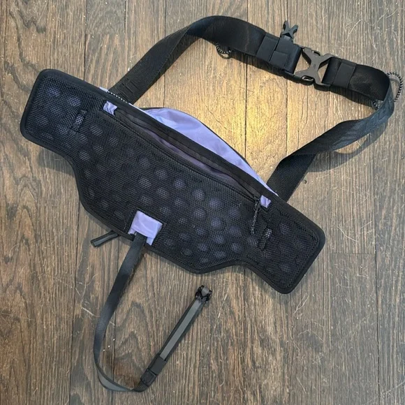 Janji Multipass Sling Bag 2L - Picture 5 of 7